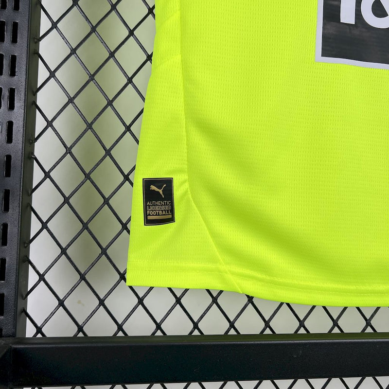 Borussia Dortmund 25/26 Kit Infantil Edição Especial