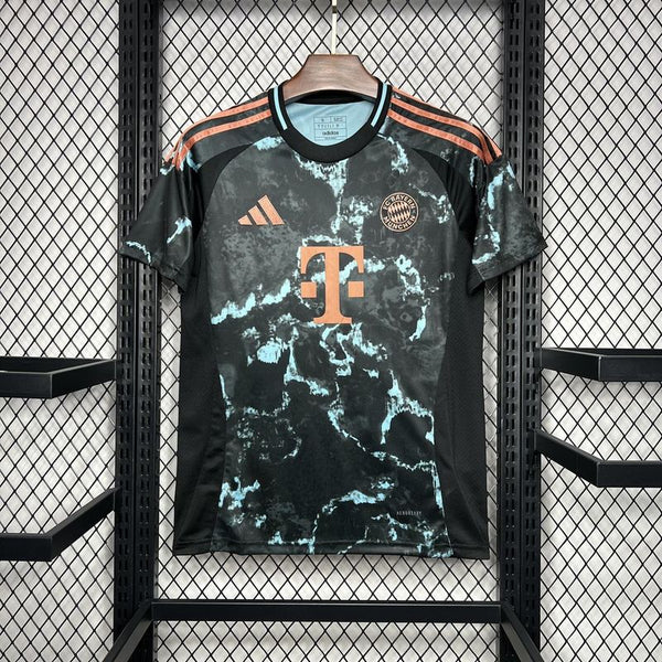 Bayern de Munchen 24/25 Camisa 2 / Torcedor