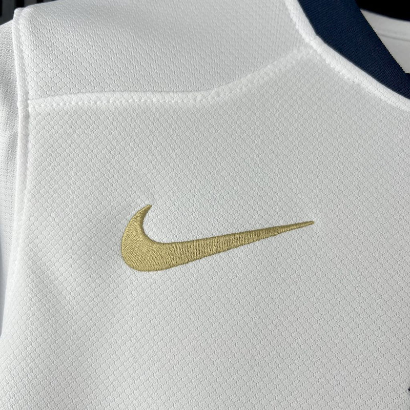 Barcelona 24/25 / Camisa Edição Especial / Torcedor