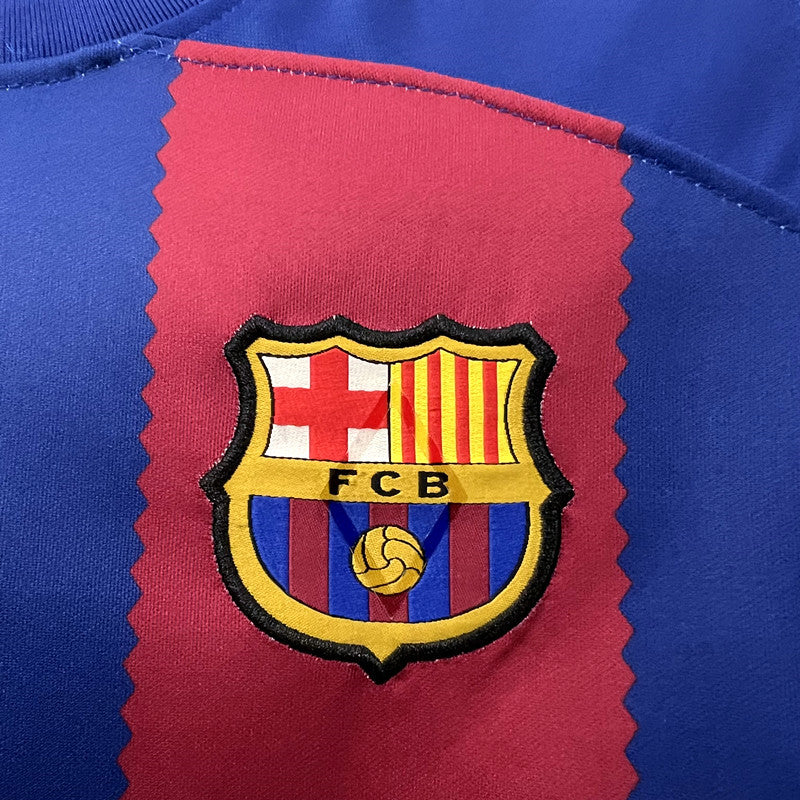 Barcelona 23/24 Camisa 1 / Torcedor Feminina