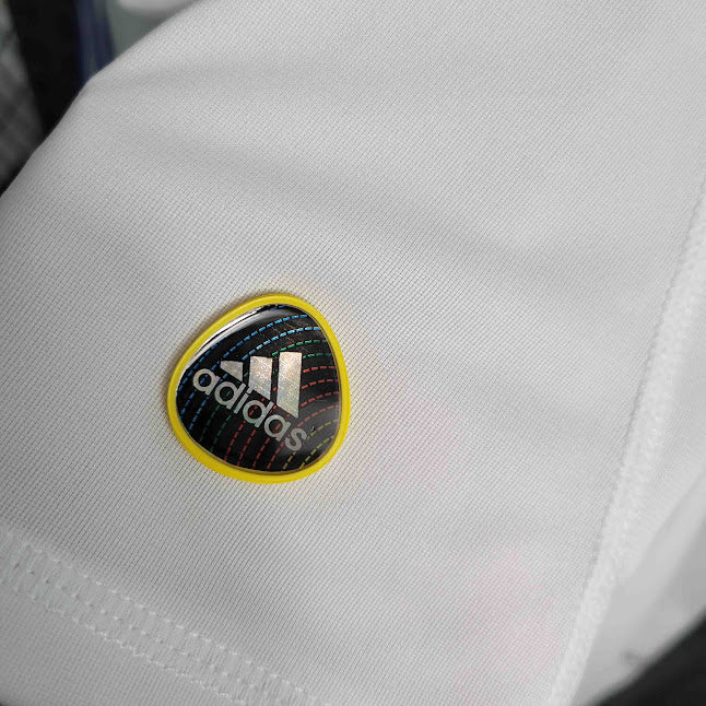 Real Madrid 09/10 Camisa 1 / Retrô