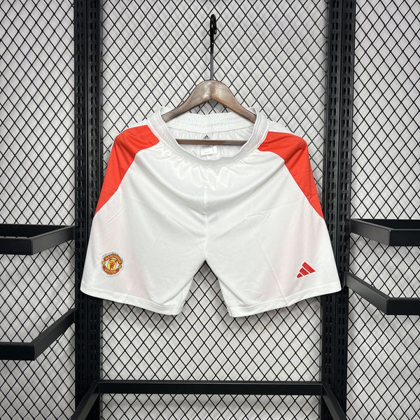 Manchester United 24/25 Calção 1
