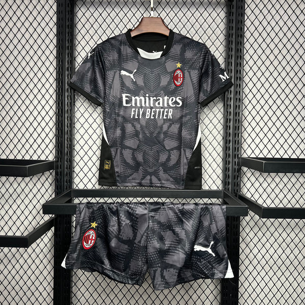 Ac MIlan 24/25 Kit Infantil  / Goleiro