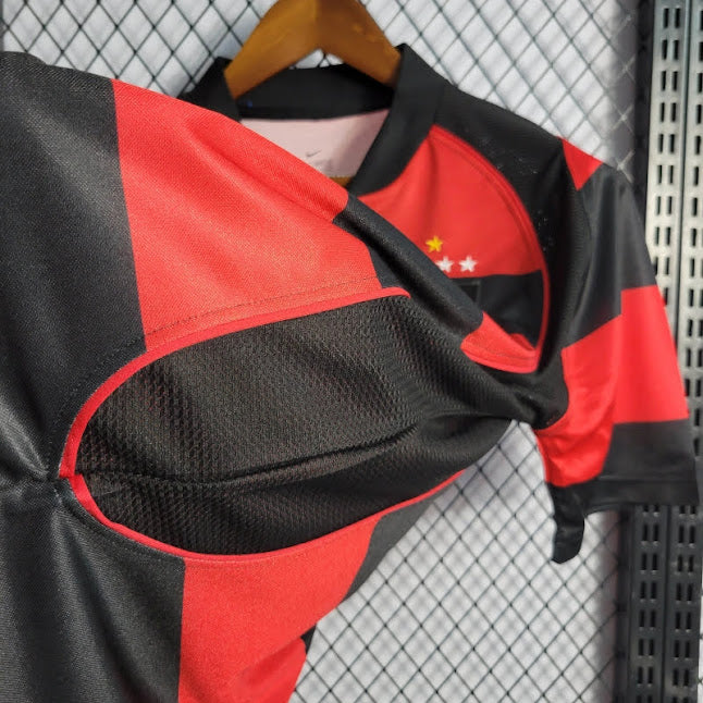 Flamengo 2002 / Camisa 1 / Retrô
