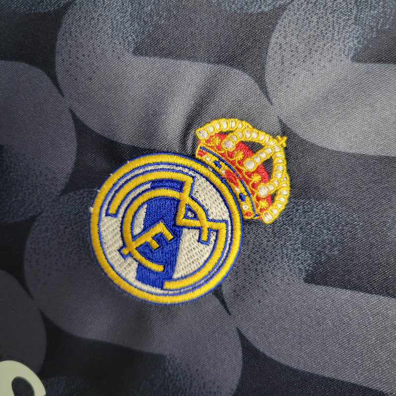 Real Madrid 23/24 Kit Infantil 2