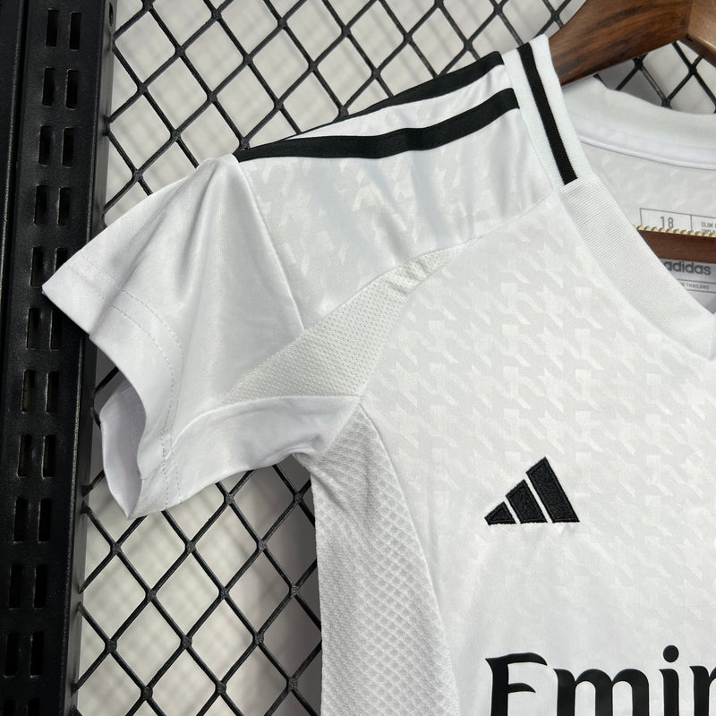 Real Madrid 24/25 Kit Infantil 1