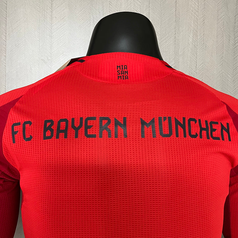 Bayern de Munchen Camisa 1 / 24-25 Manga Longa / Jogador