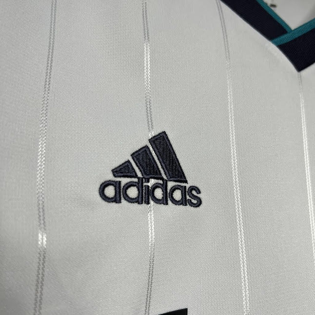 Real Madrid 12/13 Camisa 1 / Retrô