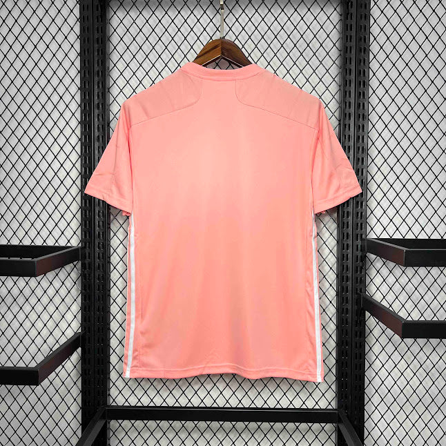 Flamengo 21/22 / Camisa Outubro Rosa / Retrô