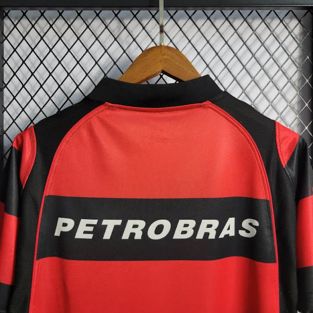 Flamengo 2002 / Camisa 1 / Retrô