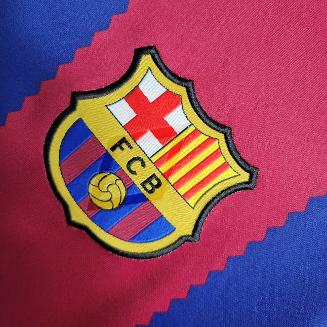 Barcelona 23/24 / Camisa 1 / Torcedor
