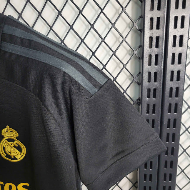 Real Madrid 23/24 Camisa 3 / Feminina