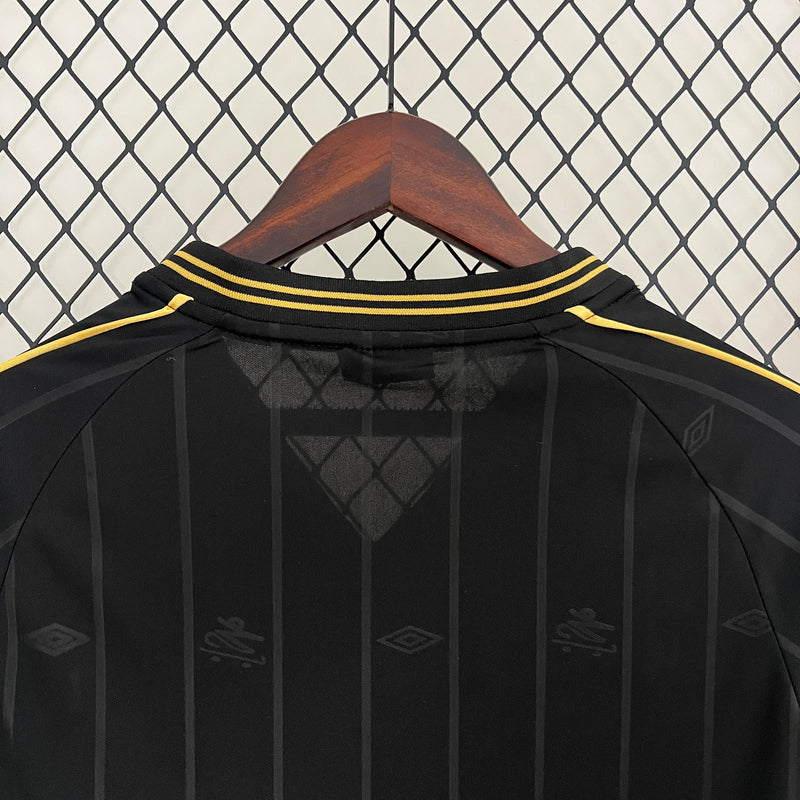 Santos 24/25 / Camisa ESPECIAL CHARLIE BROWN / Feminina