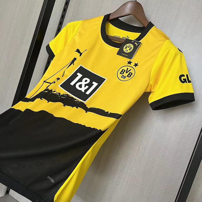 Borussia Dortmund 23/24 Camisa 1 / Feminina