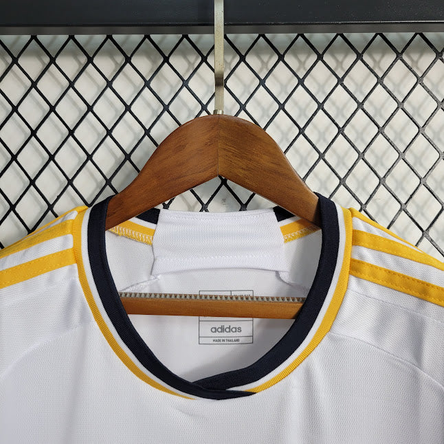 Real Madrid 23/24 Camisa 1 / Feminina