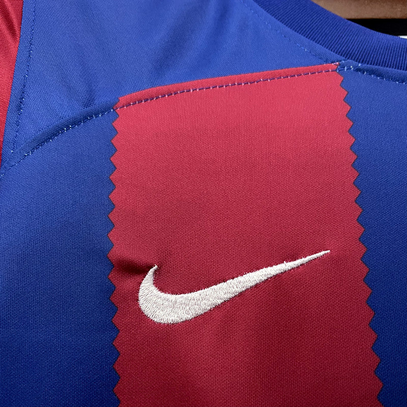 Barcelona 23/24 Camisa 1 / Torcedor Feminina