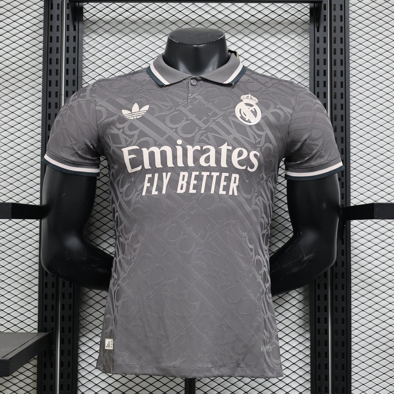 Real Madrid 24/25 Camisa 3 / Jogador
