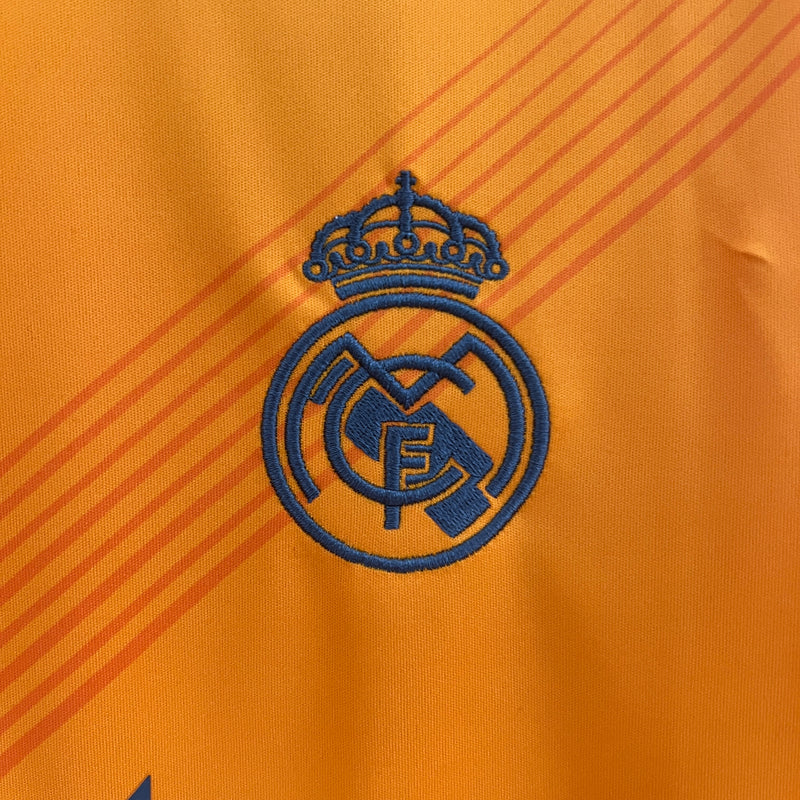 Real Madrid 24/25 Camisa 2 / Torcedor