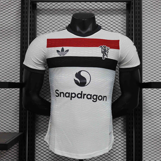 Manchester United 24/25 Camisa 3 / Jogador