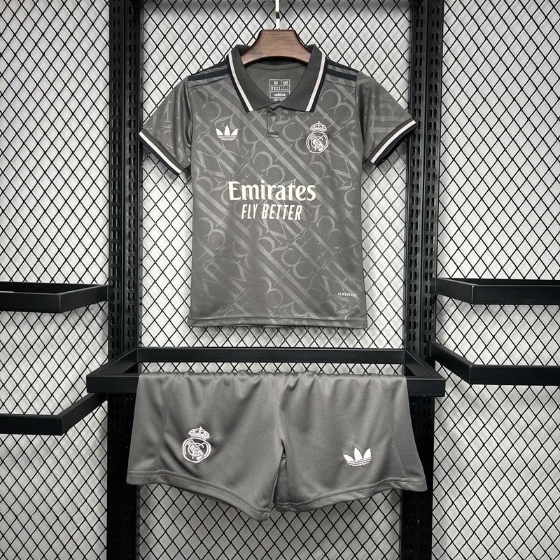 Real Madrid 24/25 Kit Infantil 3
