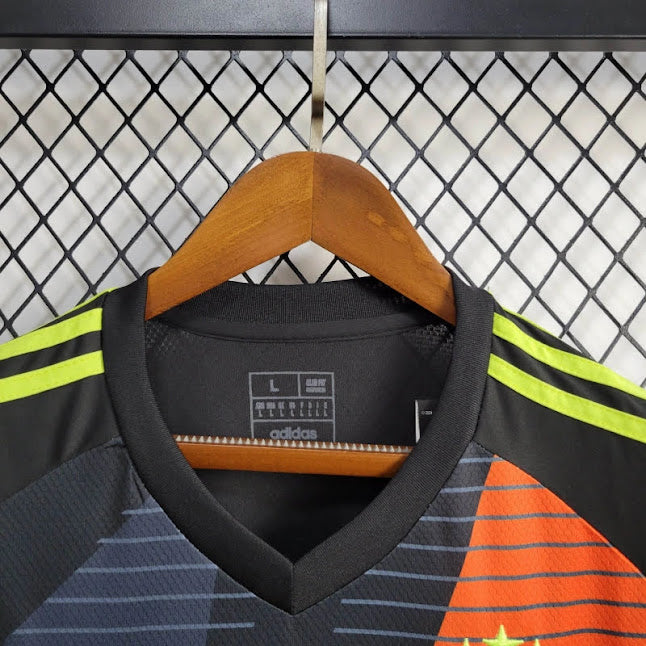 Argentina 24/25 / Camisa Do Goleiro / Torcedor