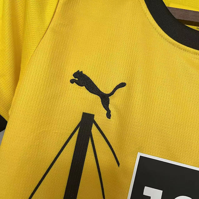 Borussia Dortmund 23/24 Camisa 1 / Feminina