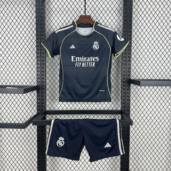 Real Madrid 25/26 Kit Infantil 2