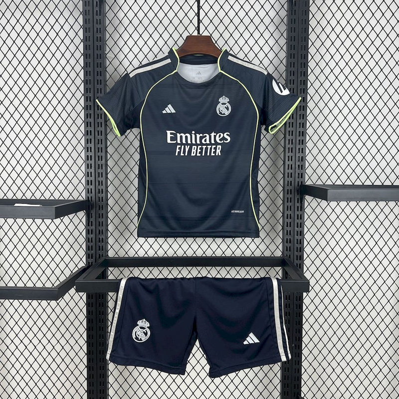 Real Madrid 25/26 Kit Infantil 2