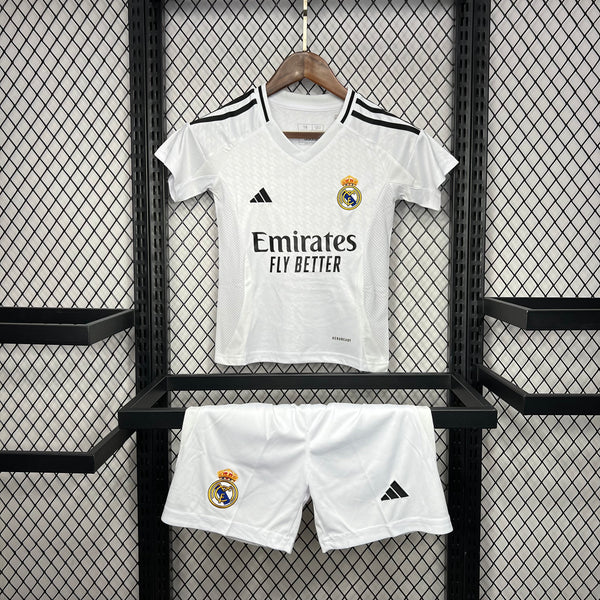 Real Madrid 24/25 Kit Infantil 1