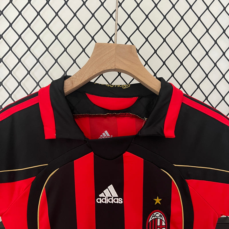 Ac MIlan 06/07 Kit Infantil 1