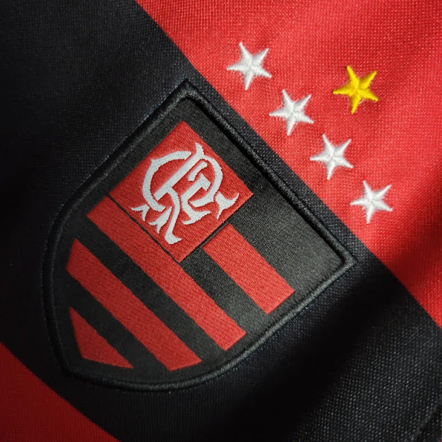 Flamengo 2002 / Camisa 1 / Retrô
