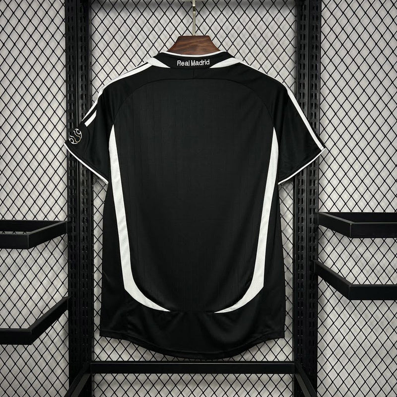 Real Madrid 06/07 Camisa 2 / Retrô