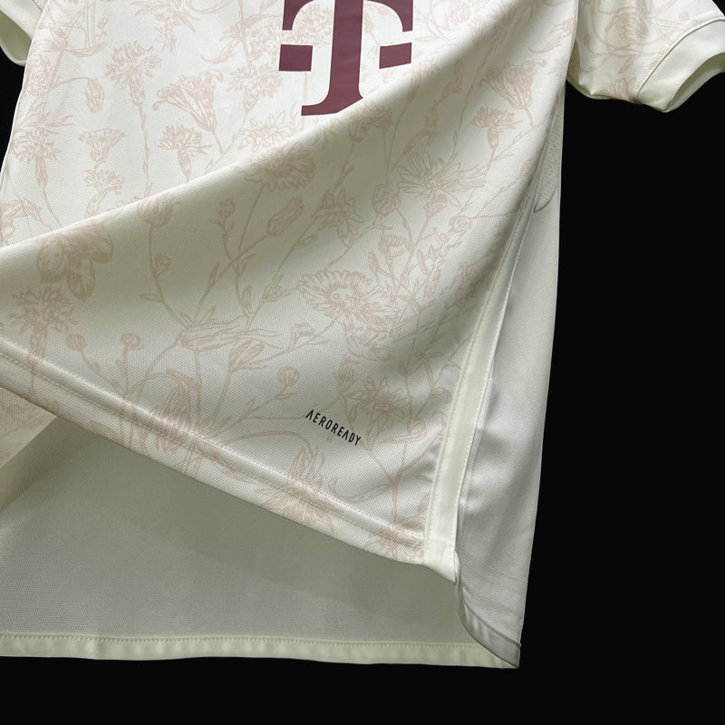 Bayern de Munchen 23/24 Camisa 3 / Torcedor