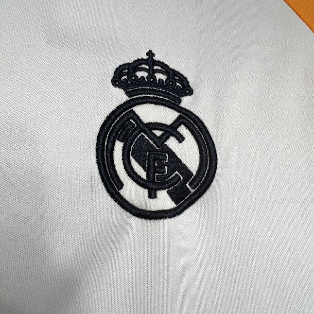 Real Madrid 24/25 Camisa De Treino / Torcedor