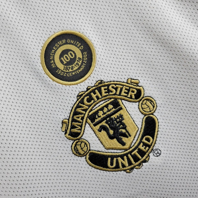 Manchester United 2001/ 02 Camisa 2 Em 1 Retrô