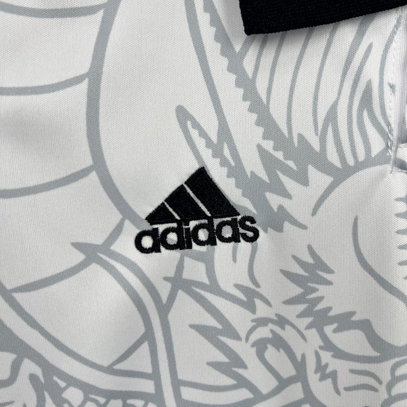 Real Madrid 22/23 Kit Infantil  / Edição Especial