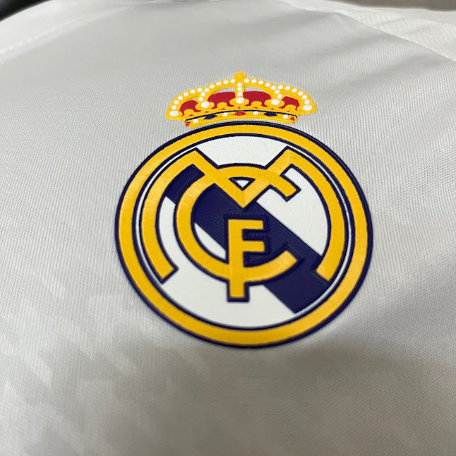 Real Madrid 24/25 Camisa 1 / Jogador