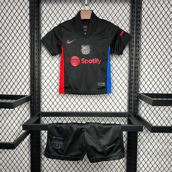 Barcelona 24/25 Kit Infantil 2