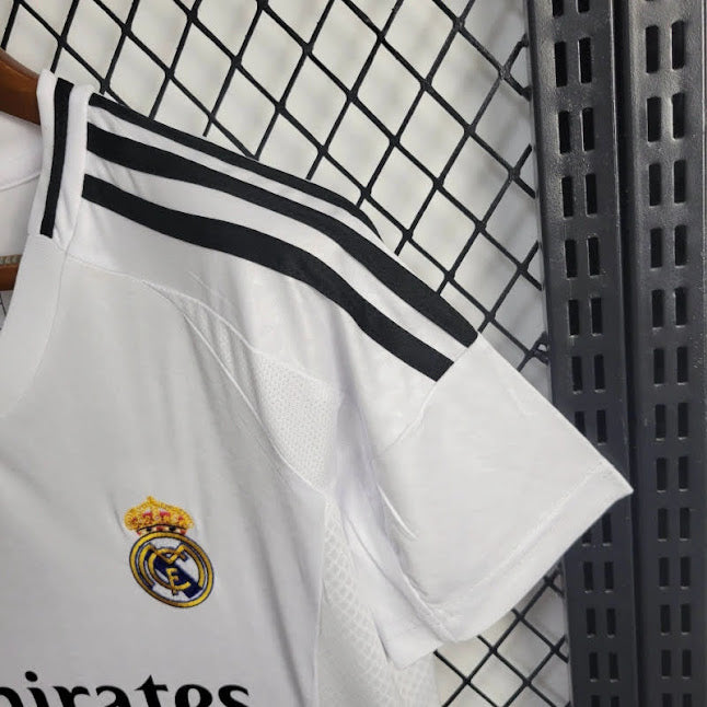 Real Madrid 24/25 Camisa 1 / Feminina