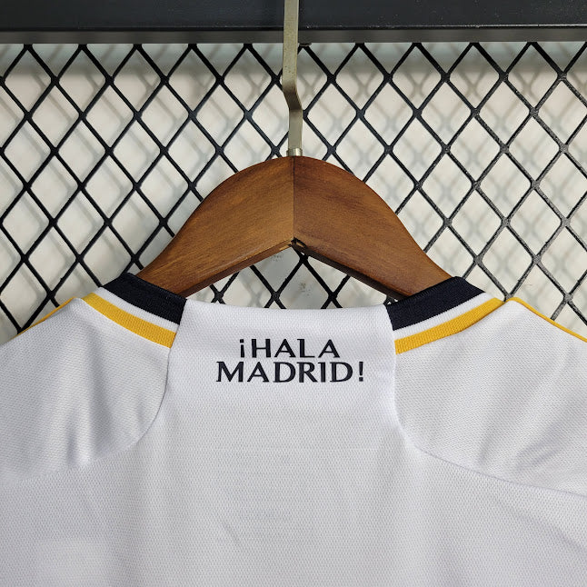Real Madrid 23/24 Camisa 1 / Feminina