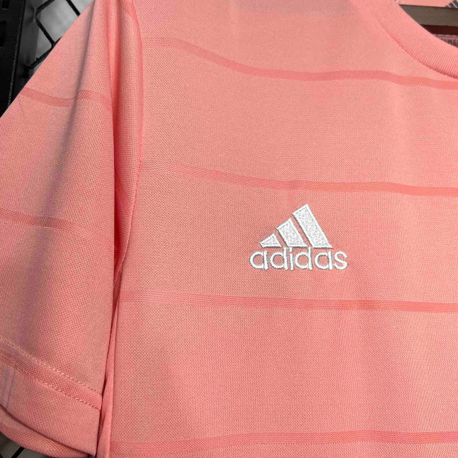 Flamengo 21/22 / Camisa Outubro Rosa / Retrô