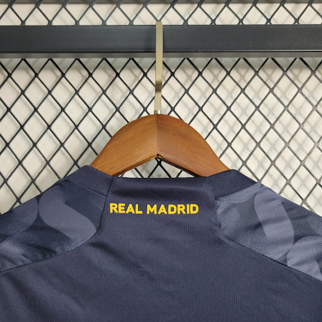 Real Madrid 23/24 Camisa 2 / Feminina