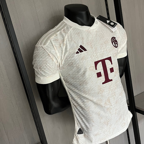 Bayern Munchen 23/24 Camisa 3 / Jogador
