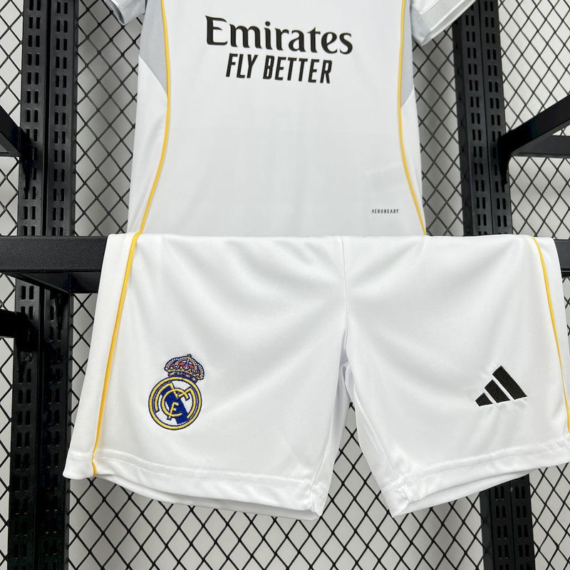 Real Madrid 25/26 Kit Infantil 1