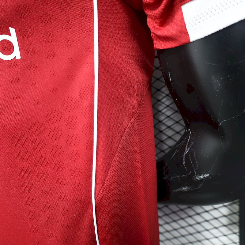 Liverpool 25/26 Camisa 1 / Jogador