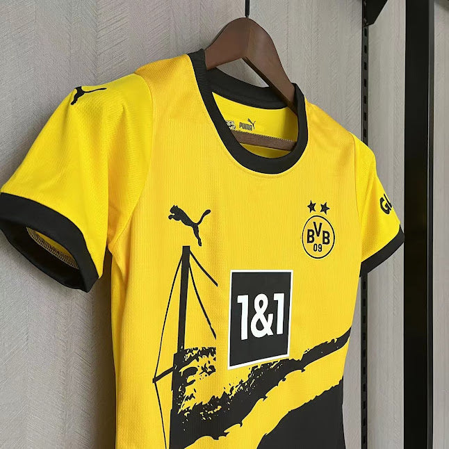Borussia Dortmund 23/24 Camisa 1 / Feminina