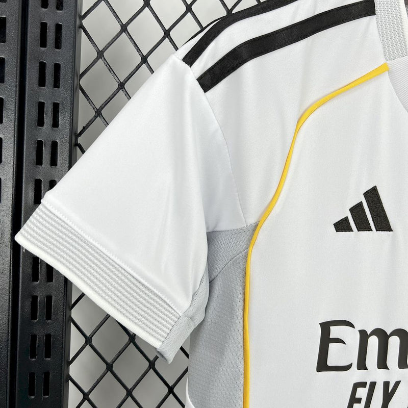 Real Madrid 25/26 Kit Infantil 1