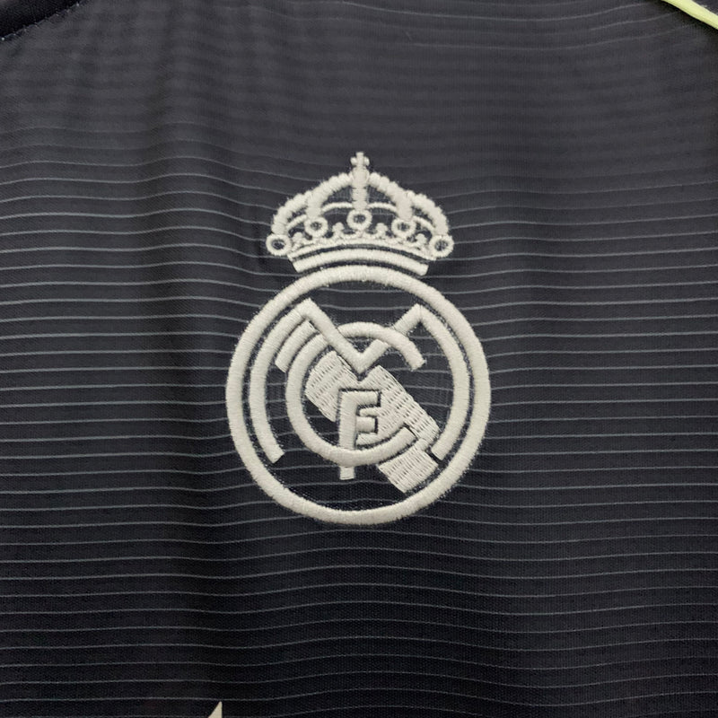 Real Madrid 25/26 Camisa 2 / Torcedor