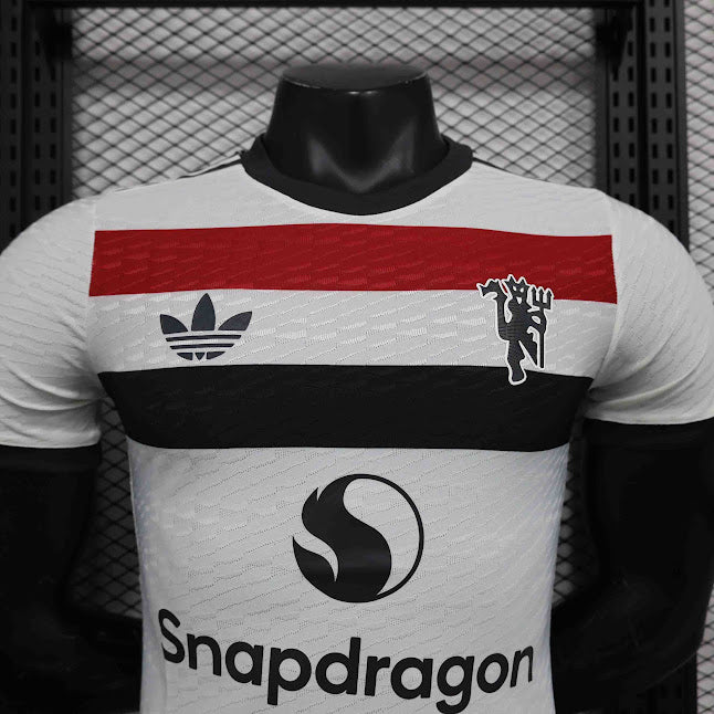 Manchester United 24/25 Camisa 3 / Jogador