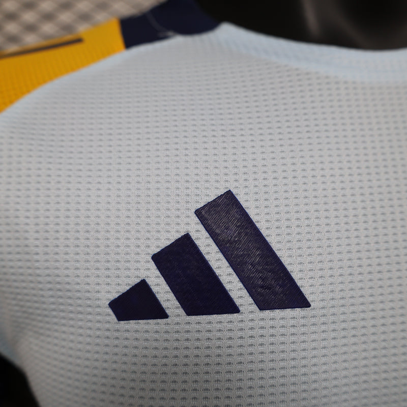 Real Madrid 24/25 Camisa De Treino / Jogador